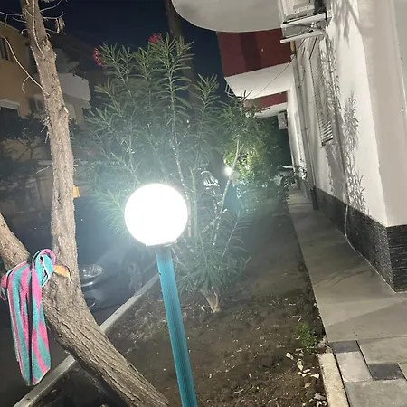Ori -apartament Golem (Tirana)